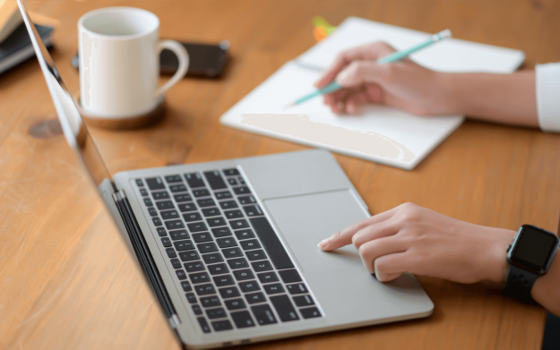 Contratando Tradução Contratando-Traducao